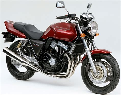 Cb400sfの歴史はここから始まった 1992年 初代 Cb400sf まとめ バイクニュース タンデムスタイル