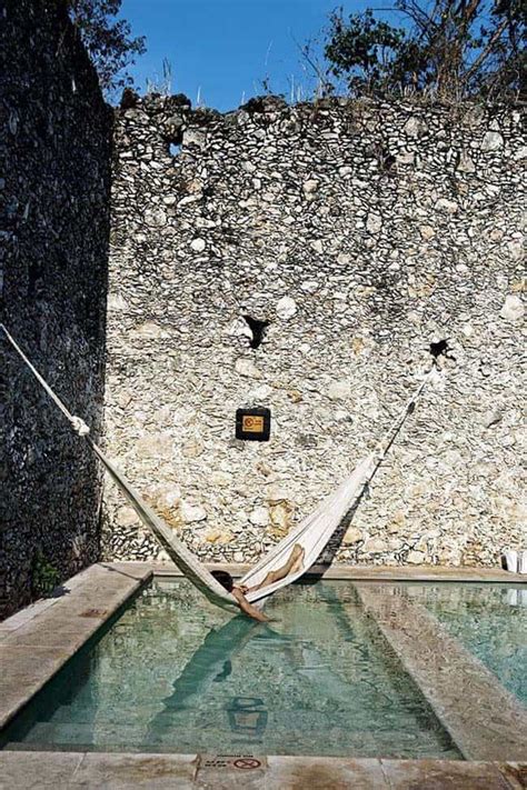 28 Refreshing Plunge Pools That Are Downright Dreamy Outdoor Pool