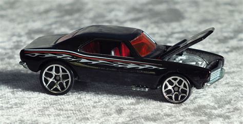 Chevy Camaro Hot Wheels