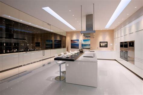 16 Ultra Modern Kitchen Designs That Will Leave You Speechless