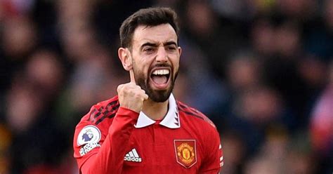 Official Bruno Fernandes Wins Man United Player Of The Month Football