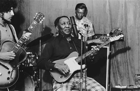 Aprende Todo Sobre El Músico Y Cantante Del Blues Muddy Waters