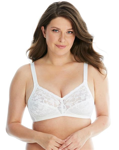 Triumph Delicate Doreen White Bra J D Williams