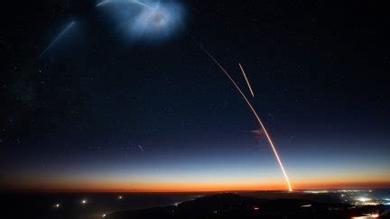 Spacex Rocket Long Exposure Falcon Sky X Wallpaper