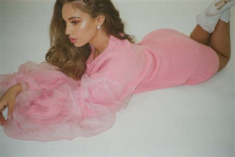 Alina Baraz Wiki