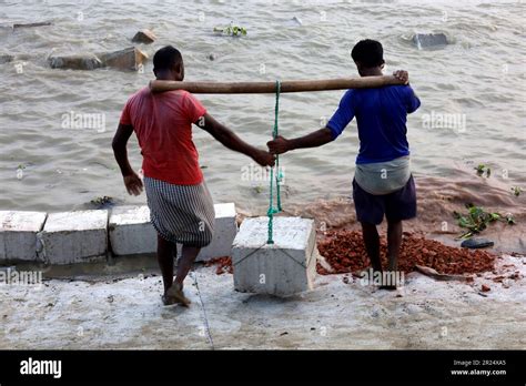 Louhajung Munshigonj Bangladesh 17th May 2023 Padma River Is A