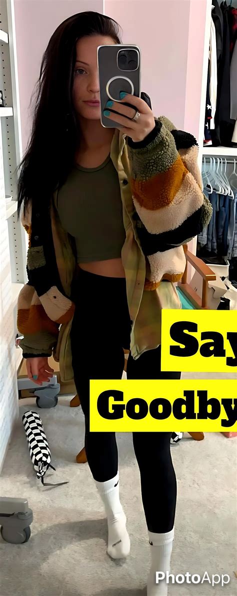 She literally makes my jaw drop : r/brittneyatwood1