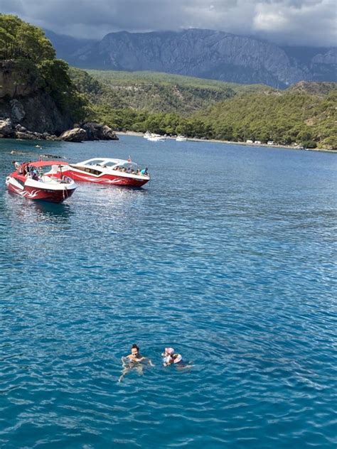 Відпочинок на морі восени 2023: куди поїхати і яку погоду очікувати ...