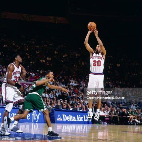 Allan Houston 1997 Knicks Photos and Premium High Res Pictures - Getty Images