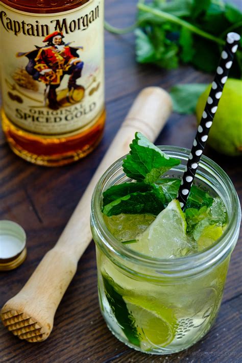 Rezept Spiced Mojito Rum Limetten Minze Soda Wasser