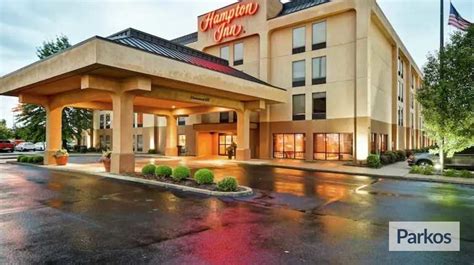 Hampton Inn Louisville Airport Parking » reviews & prices