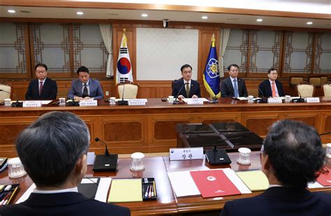 Political Turmoil Shakes South Korea S Economy