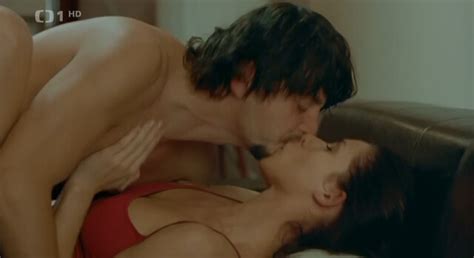 Nude Video Celebs Zuzana Kanoczova Nude Nebe Peklo Zem