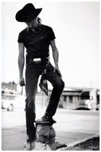 Daily Fix Karl Lindman By Craig Mcdean The Fashionisto