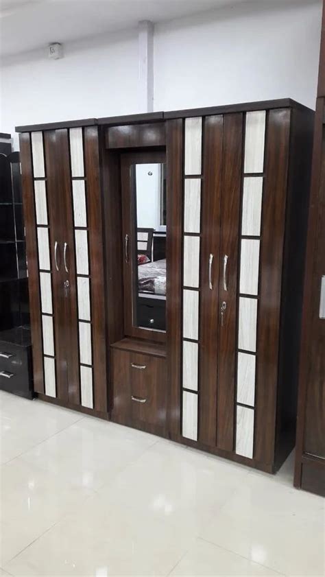 Hinged Wardrobe Designing Service At Rs Square Feet In Pune Id