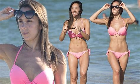 Strictly S Janette Manrara Shows Off Her Svelte Body In Pink Bikini On