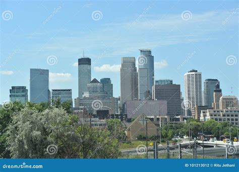 Downtown Minneapolis in Minnesota Editorial Photography - Image of ...