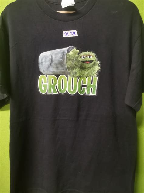 Vintage Sesame Street Grouch 21x28 Mens Fashion Tops And Sets Tshirts