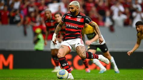 Gigante Jogador Hist Rico Do Flamengo Receber Homenagem Na Alemanha