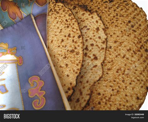 Passover Seder Image & Photo (Free Trial) | Bigstock