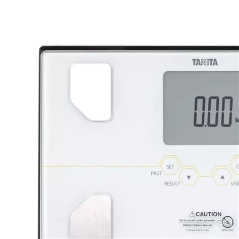 Cân sức khỏe và phân tích cơ thể TANITA BC-313 chính hãng giá rẻ