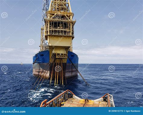 Floating Production Storage And Offloading Fpso Vessel Oil And Gas