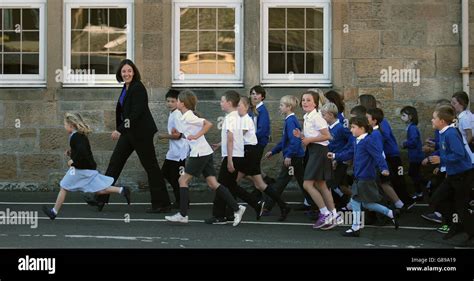 Kezia Dugdale Visit St Ninians Primary School Hi Res Stock Photography