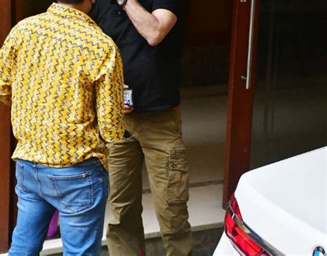 Sanjay Dutt Gets His Hair And Beard Done at Mumbai Salon