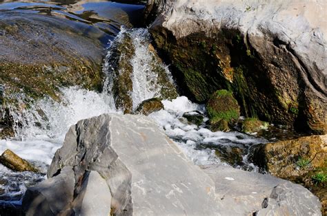 Kostenlose Foto Wasser Natur Rock Wasserfall Bach Wildnis Gehen