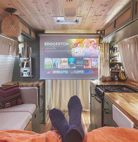 Pin By Leticia Alexandre On Motorhome Van Life Diy Campervan Life