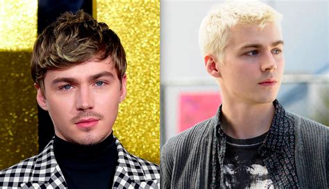 13 Reasons Why Star Miles Heizer Looked Nothing Like Alex At The Mtv Movie And Tv Awards