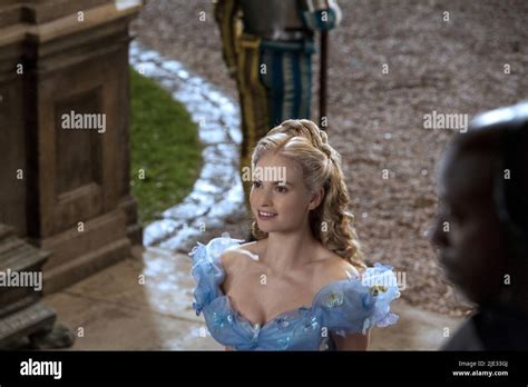 Lily James Cinderella 2015 Stock Photo Alamy