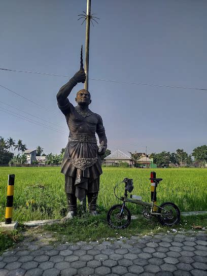 Dewi Gumi Gunung Mijil Petilasan Pangeran Diponegoro Tourist