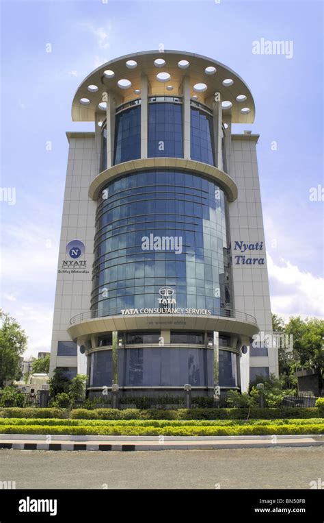 Building Nyati Tiara An Example Of Modern Architecture Yerwada