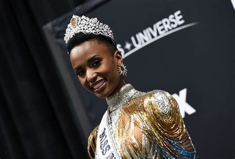 Miss Univers Miss Afrique Du Sud Zozibini Tunzi Couronn E