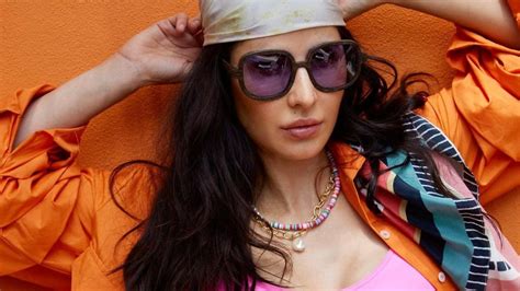 Katrina Kaif Is A Sight To Behold In Pink Casual Beachwear Check Out The Actress Sexy Bikini