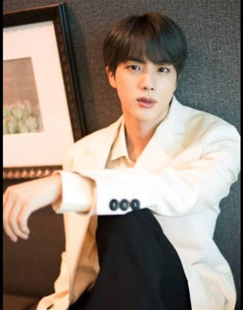 Bts Community Posts 안녕 진 잘 지냈어 자기 진이 입대한 지 429일이 지났고 또 하루가 지났다