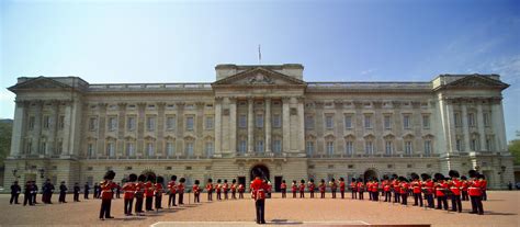Buckingham Palace London: A Grand Landmark