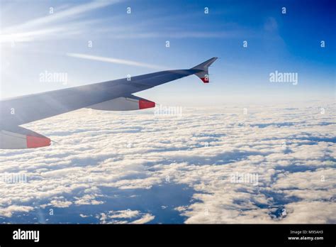 Ciel Vu D Avion Texture De Nuage Et Vue Du Ciel Bleu D Avion Photo