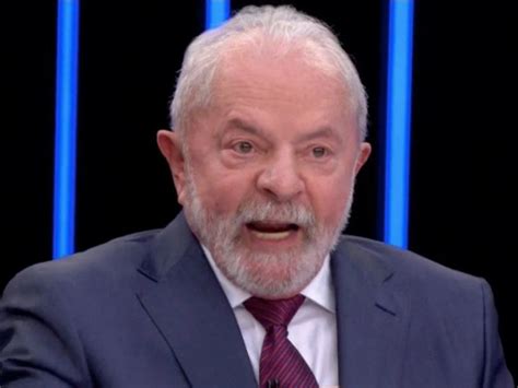 Bolsonaro Não Manda Em Nada E Parece O Bobo Da Corte Diz Lula No Jn