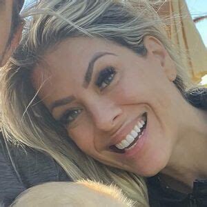 Renata Fan Leaked Nude Photos And Videos