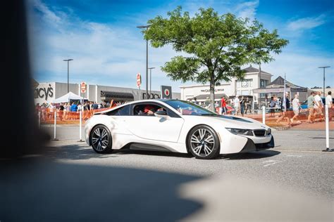 Friday Mailbag: BMW i8 Hate