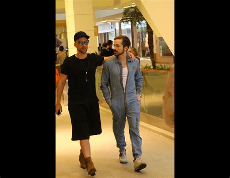 Foto Paulo Gustavo Foi Um Dos Famosos Que Se Manifestaram Contra A Cura Gay Purepeople