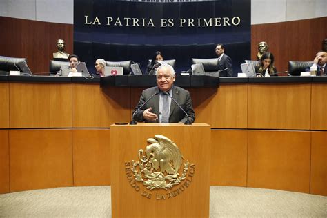 Senador José Alfredo Botello Montes En La Discusión De Una Reserva Al