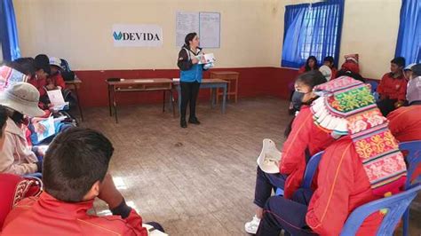 Ni Os Y J Venes De Las Riveras Del Lago Titicaca Promuevan Charlas De