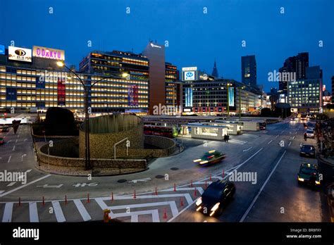 Shinjuku Train Station Hi Res Stock Photography And Images Alamy
