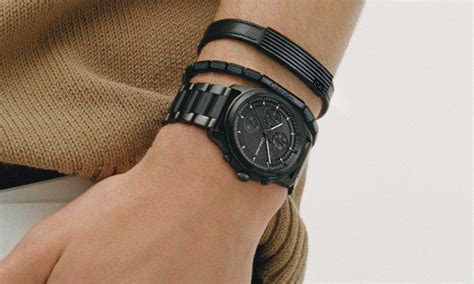 Calvin Klein S Fall Winter Watch Collection Is Ambitious Iconic