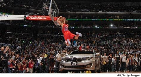 Blake Griffin Dunks Over A Car NBA 2011 Slam Dunk Champion VIDEO