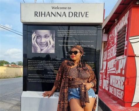 Yemi Alade Visits Rihanna S Home In Barbados