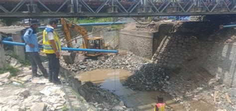 Besok Jembatan Darurat Di Rampoang Sudah Bisa Dilalui Kendaraan Tonase